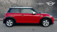 MINI Hatchback 1.5 Cooper Classic 3dr Petrol Hatchback